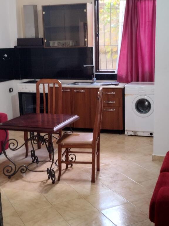 Rent, Private Entrance, 1+1, 5 Maji Street, 250 euro / month