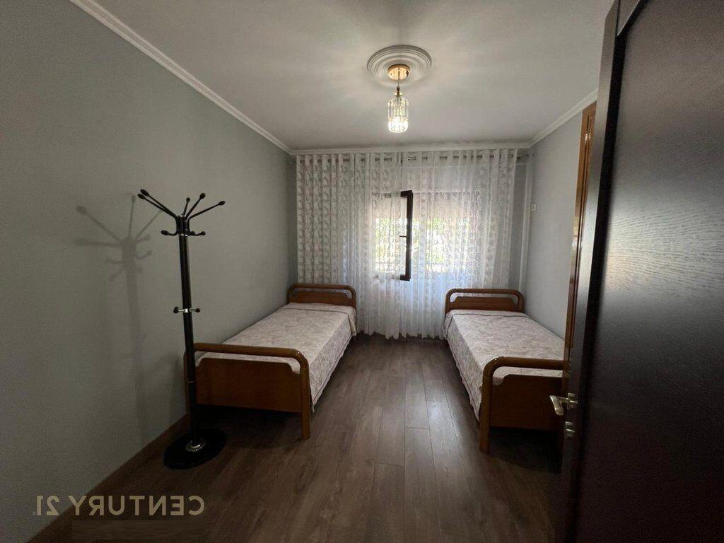 Apartment 2+1+storage for sale in the Botanical and Zoological Garden area, Tirana.