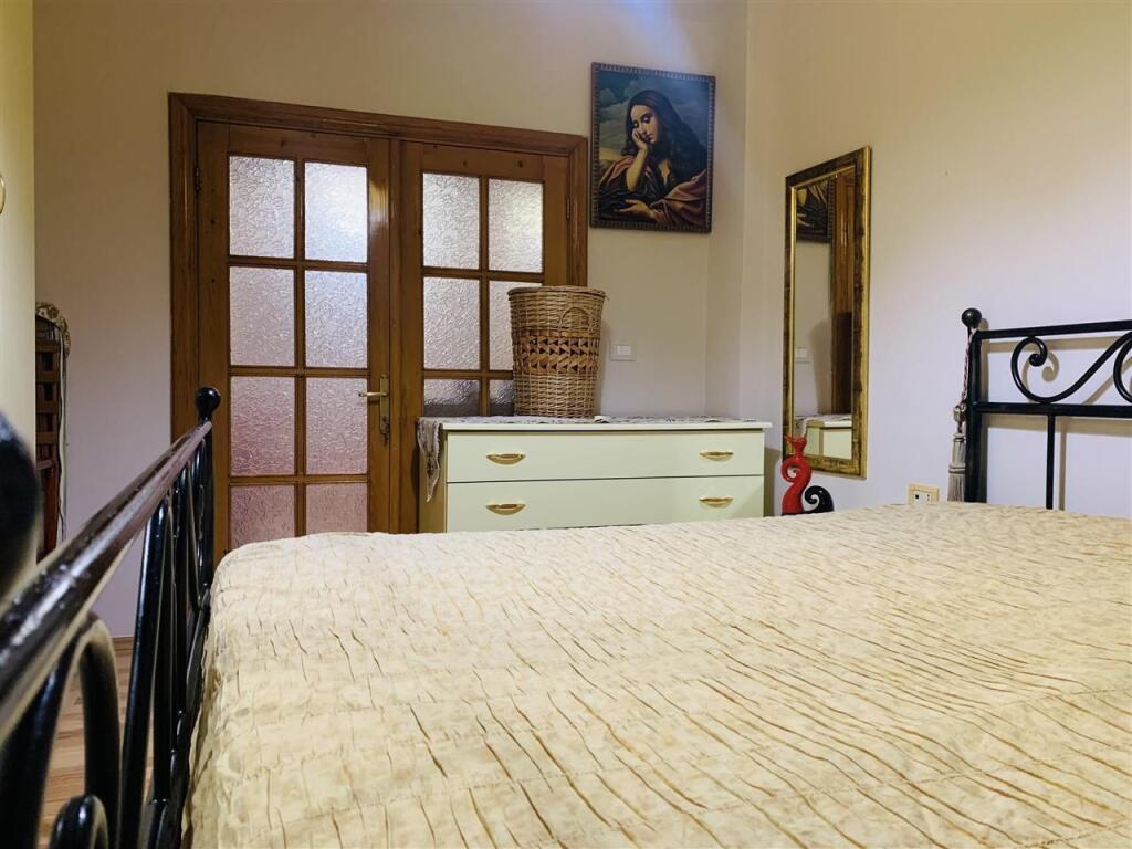 Appartamento in affitto 2+1 vicino a Rruga Fortuzi!
