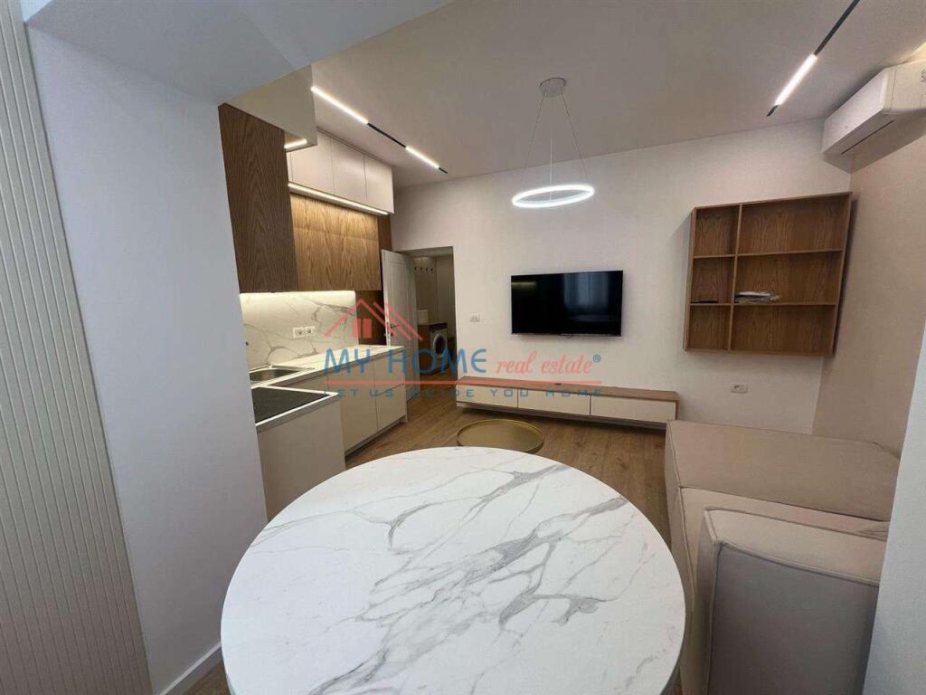 Apartament 2+1me Qira Rruga e Kavajes Tirane