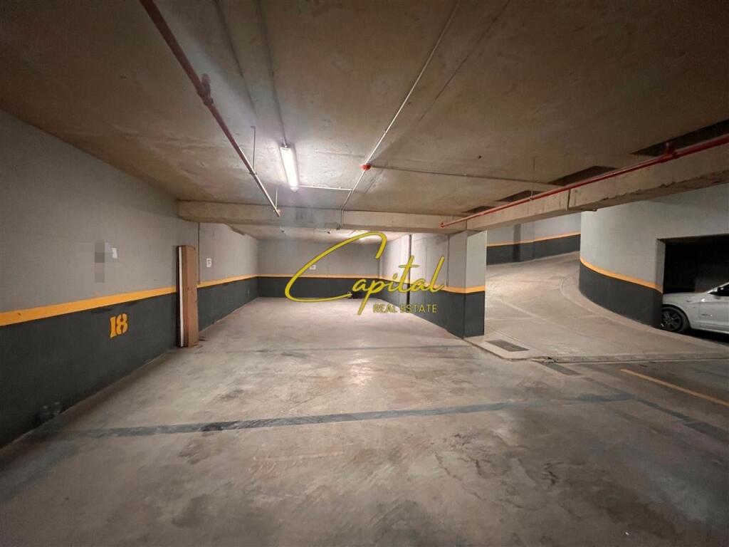 WAREHOUSE FOR RENT 15 M2 PARIS MUNICIPALITY 30,000 LEKE
