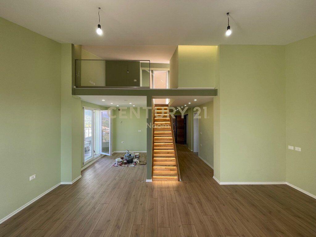 WE SELL DUPLEX 3+1+2 IN FRESK! 190,000 €