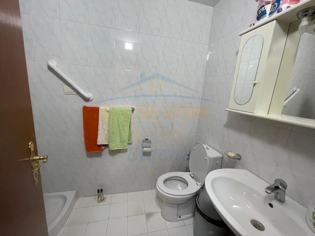 Qera, Apartament 1+1, Rruga e Kosovareve, Tirane.