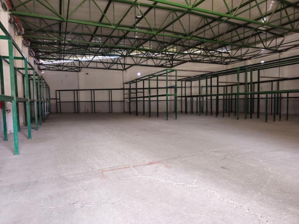 WAREHOUSE FOR RENT ON THE TIRANA DURRES HIGHWAY