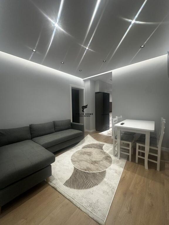 APARTAMENT ME QERA 1+1 SHKOLLA E BALETIT 520 EURO