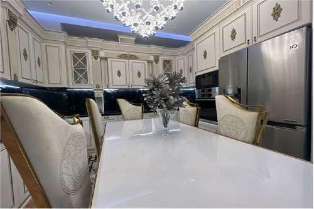 Apartament 3+1 me qira te Kompleksi Delijorgji!