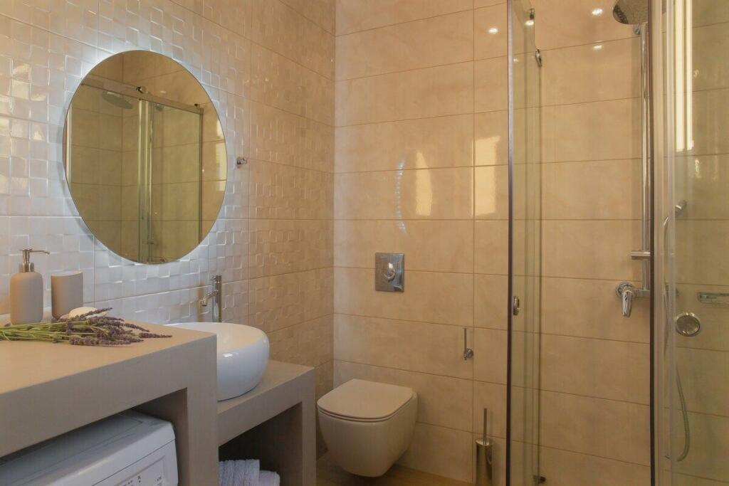 Appartamento In Affitto 1+1 Vicino 5 Maji (ID B2101327) Tirana