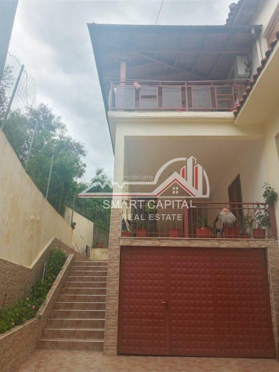 APPARTAMENTO 3+1+2 IN VENDITA VICINO AL PORTO, VLORE!