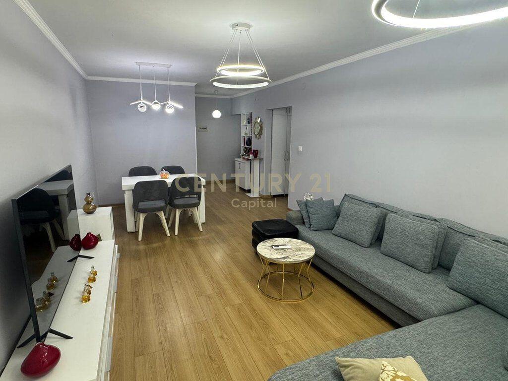 AFFITTASI APPARTAMENTO 2+1+2 A LAPRAK