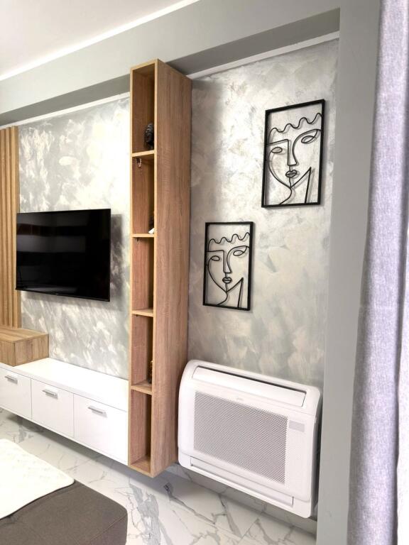 Apartament me qera Orikum