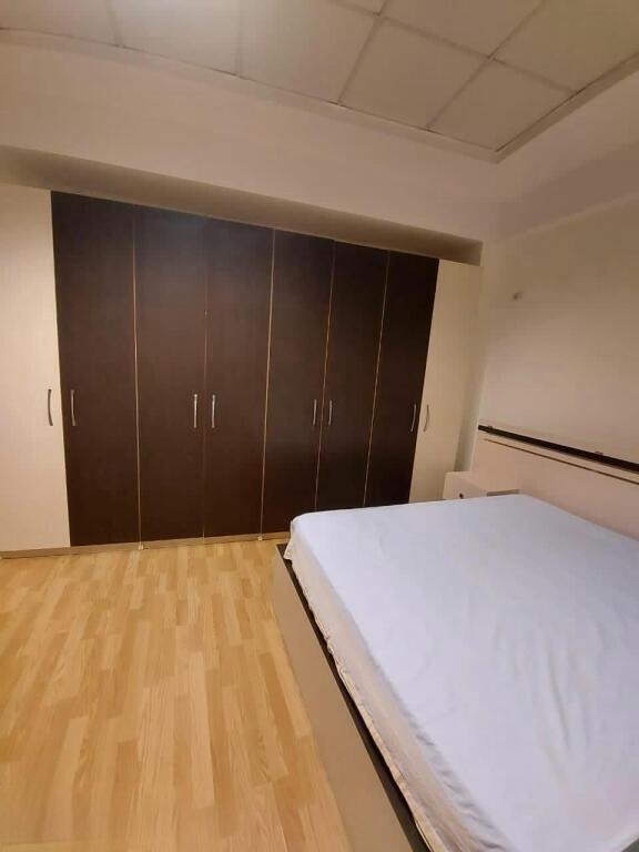 For rent entrance 1+1 at 21-Dhjetori!