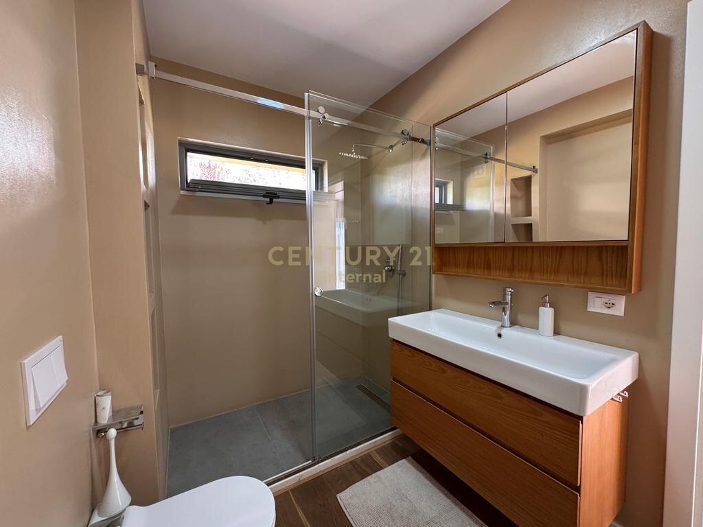 Vilë 3 - kateshe me qira ne kompleksin 'Olive Grove', Mullet, 5 min larg TEG 2,500 € /Muaj