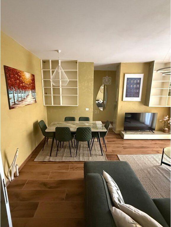 Apartment 2+1+2 with 2 parking spaces for rent, near the “QTU” Shopping Center, Tirana!