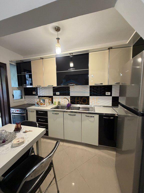 Qera, Apartament 3+1+Depo, Ish Parku, Tiranë.