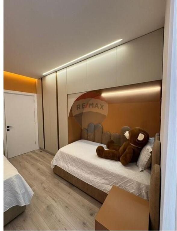 Apartament - Për Shitje - Shkozë, Tiranë (ID: 530261059-313)