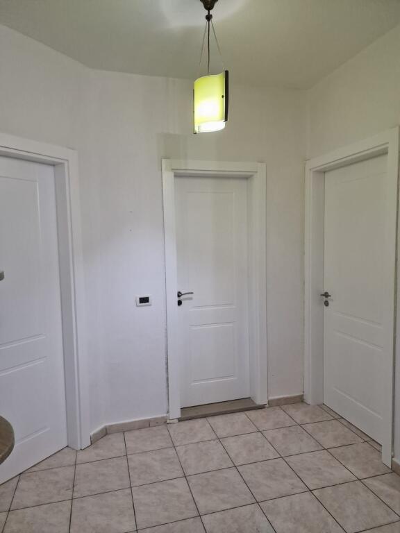 3+1 apartment for rent for offices in Bllok