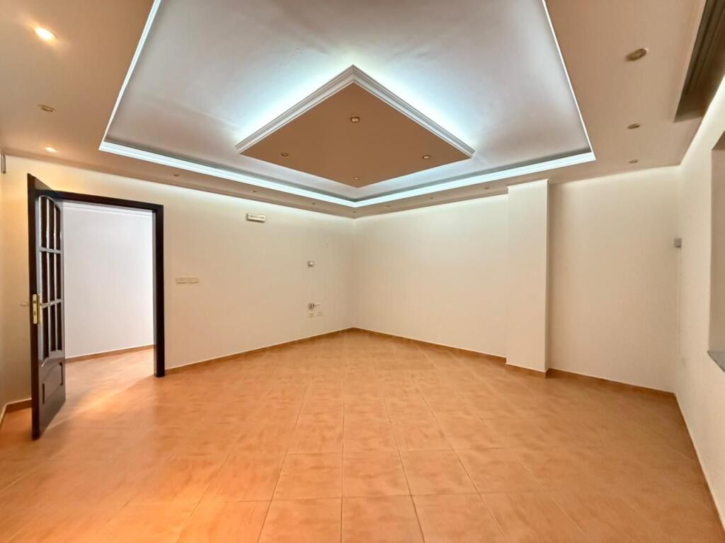 Ofrojme zyre me qira tek Sheshi Willson!