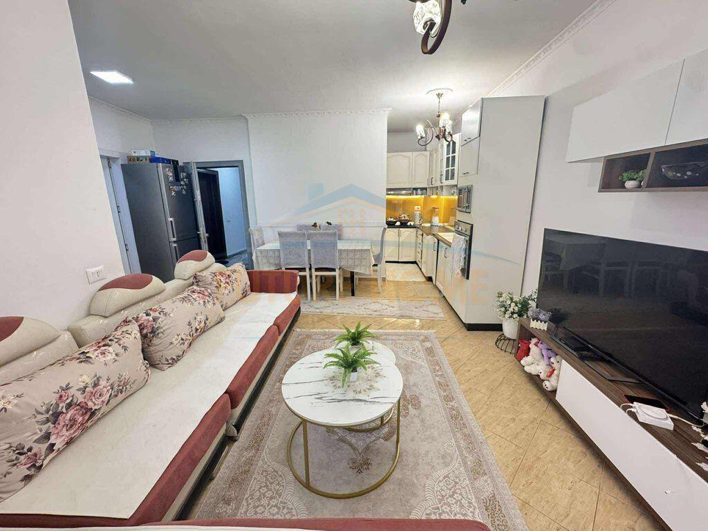 For sale, Apartment 1+1, New Ring.