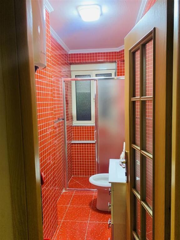 Appartamento in affitto 2+1 vicino a Rruga Fortuzi!
