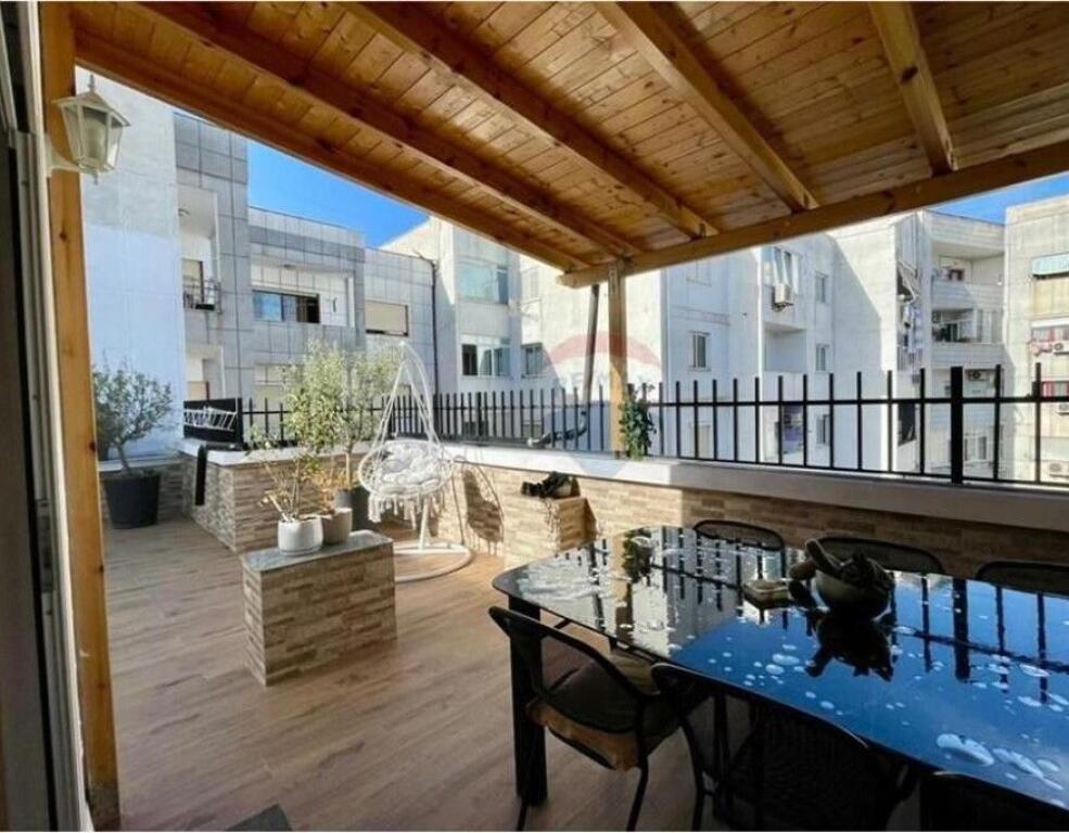 Apartament - Për Shitje - Pallatet e Verdha, Tiranë (ID: 530291006-494)