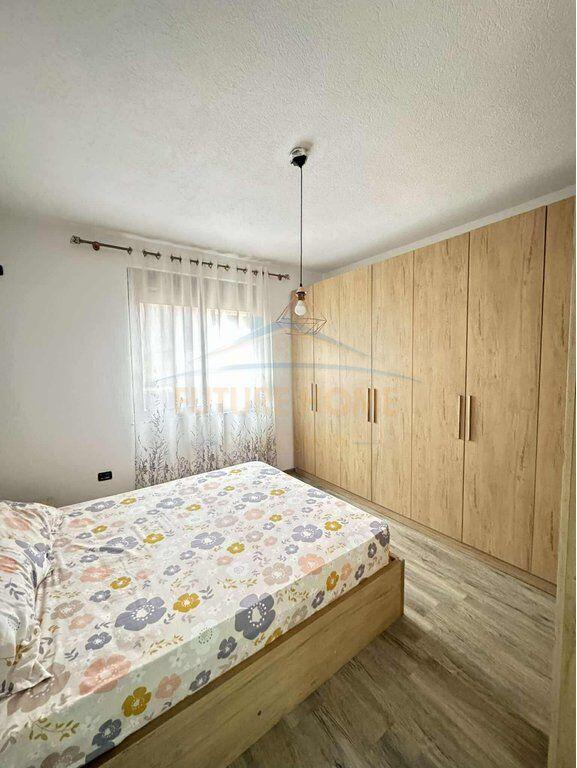 Qera , Apartament 2+1 Ruga Asim Vokshi , Tiranë
