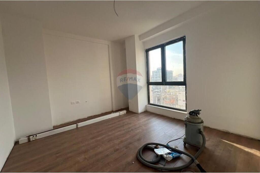 Apartament - Për Shitje - Rruga Tefta Tashko, Tiranë (ID: 530261056-167)