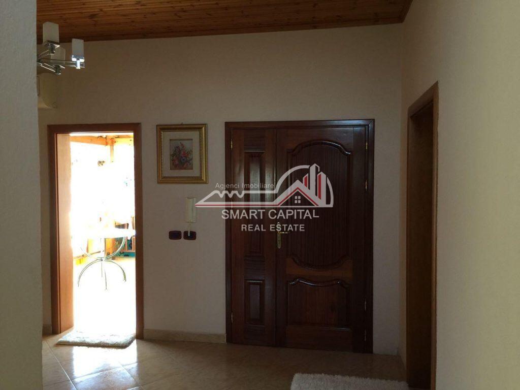 APPARTAMENTO 3+1+2 IN VENDITA VICINO AL PORTO, VLORE!