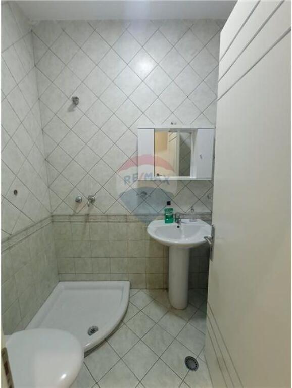 APARTAMENT PER QIRA 2+1 PRANE FAKULTETIT TE GJUHEVE TE HUAJA