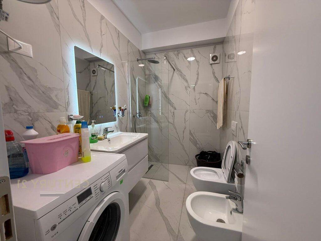 Apartament 2+1+2 për shitje në Astir