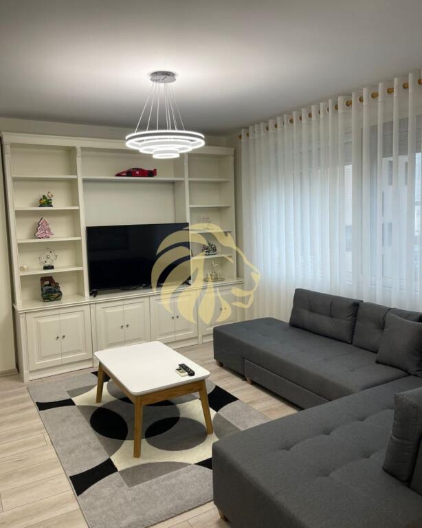 Apartament me Qera