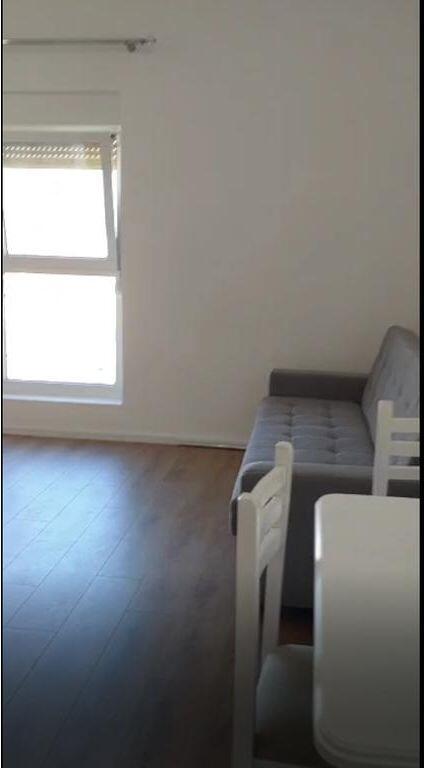 Appartamento 1+1 in Affitto ad Ali Demi, Presso il Complesso Kadiu, Tirana 450 € /Mese