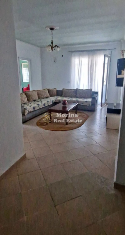 Qera, Apartament 2+1, 450 euro/muaj