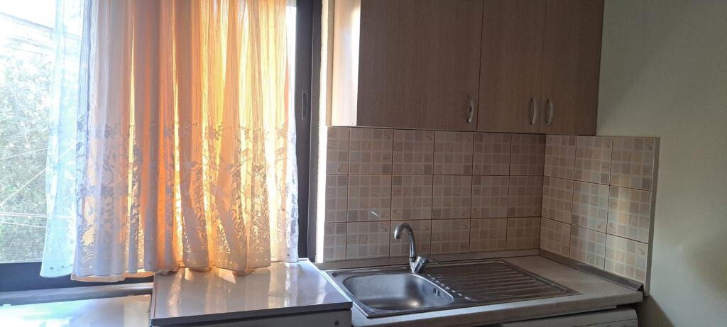 Jepet me qira - banese 30 m2 🏠