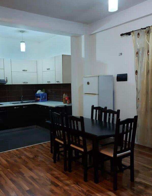 For rent entrance 1+1 at 21-Dhjetori!