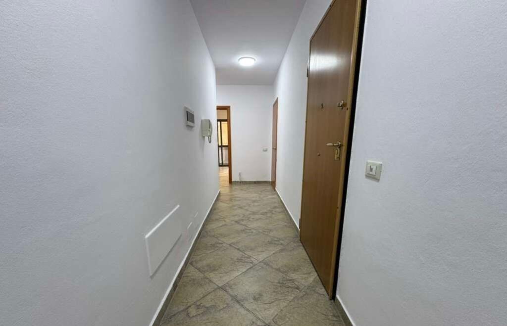 Office for rent near Air Albania Stadium! 1,000 € /Month