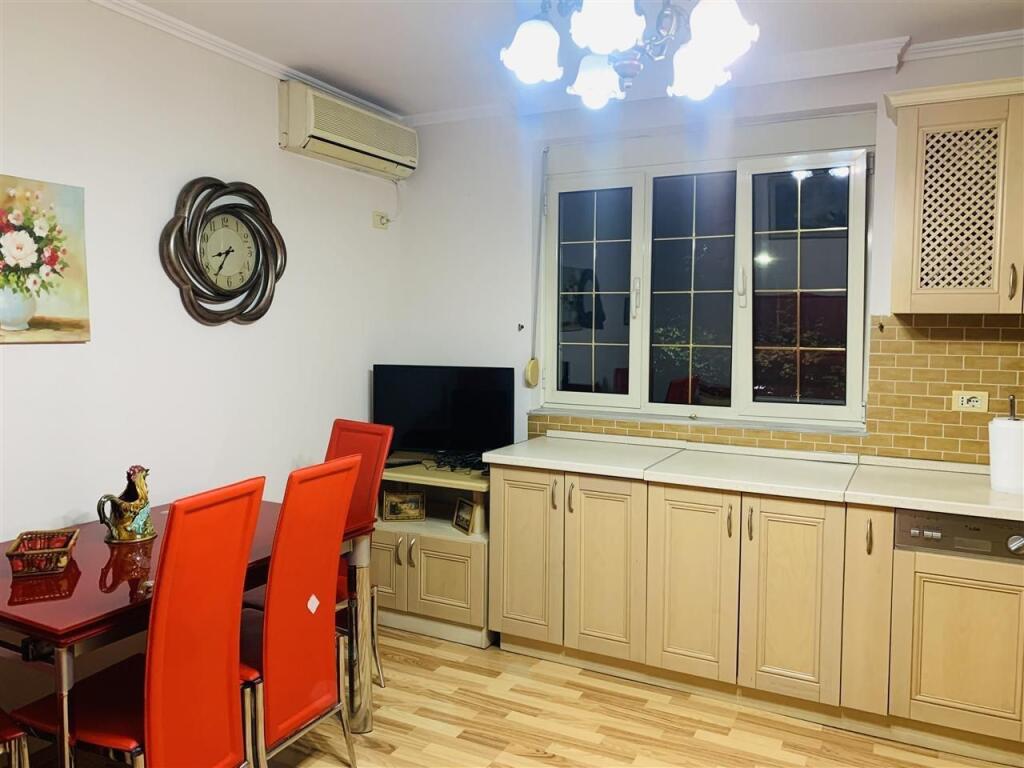 Appartamento in affitto 2+1 vicino a Rruga Fortuzi!
