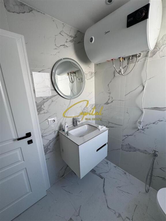 APPARTAMENTO IN AFFITTO 1+1 EX STAZIONE DEI TRENI 65.000 LEKE