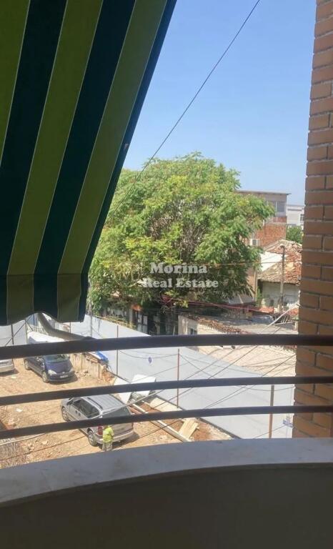 Qera, Garsoniere, Brryli, 400 Euro/Muaj