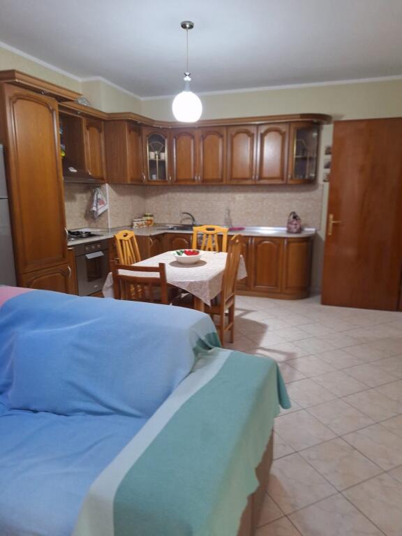 Brryl,jepet me qira apartment 1+1! 500 Euro