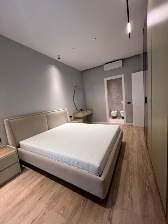 📢 Jepet me Qira Apartament 2+1 te Komplekesi Delijorgji