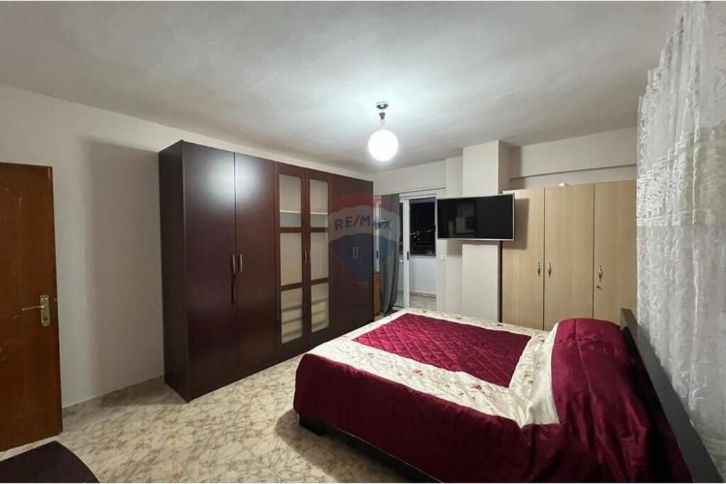 Jepet apartament me qira 2+1 ne Laprak