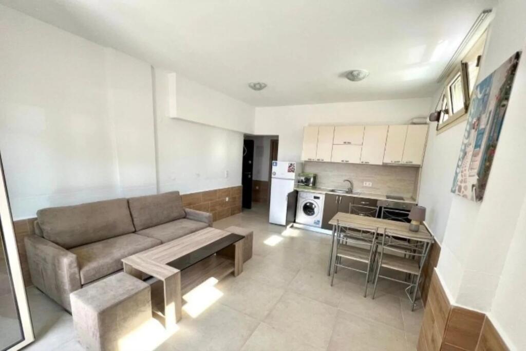 Appartamento in affitto 2+1 ad Astir (ID B2201577) Tirana
