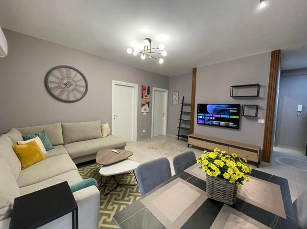 Super Apartment 2+1 for rent at Kodra e Diellit.