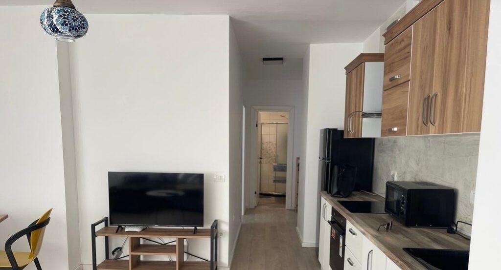 AFFITTASI APPARTAMENTO 2+1 IN VIA BOGDANEV