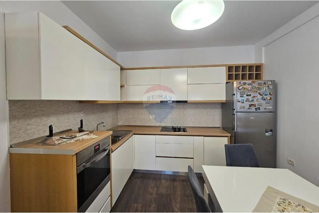 Apartament 2+1 per shitje ne Astir!
