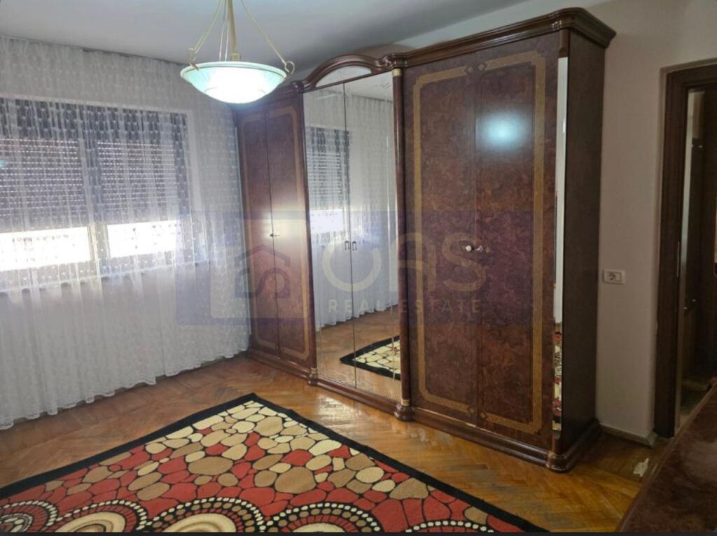 Jepet me qera Apartament 2+1 tek Siri kodra