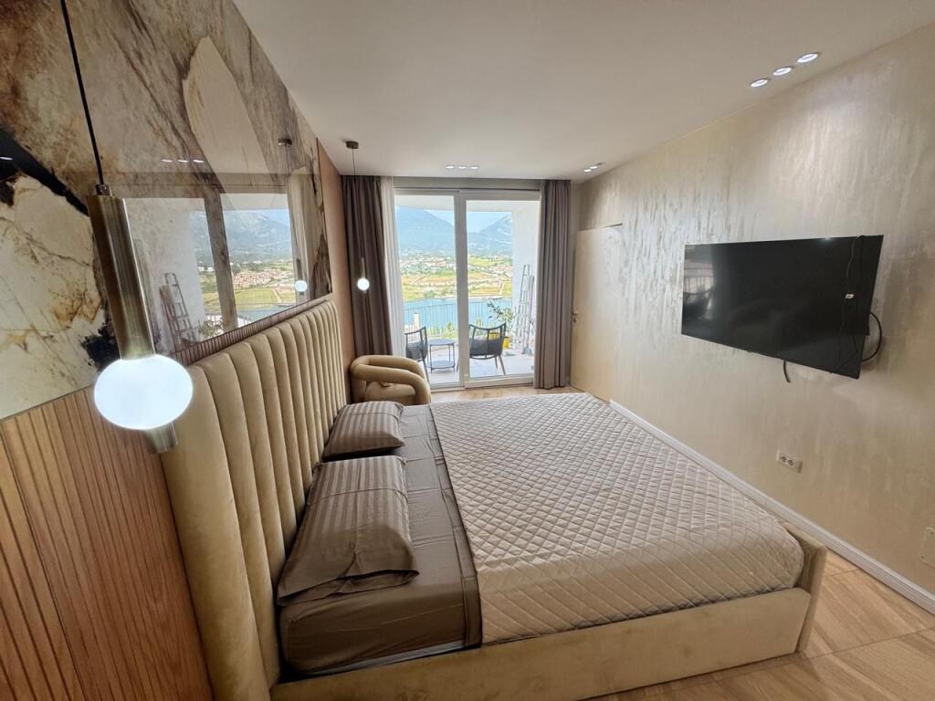 ‼️Super appartamento in vendita 2+1+2 con vista fantastica sul Lago di Farka‼️