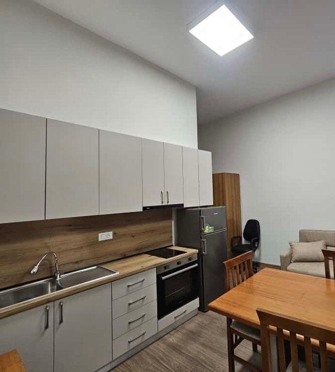 Apartament-studio Me Qira në Selvia, Tiranë