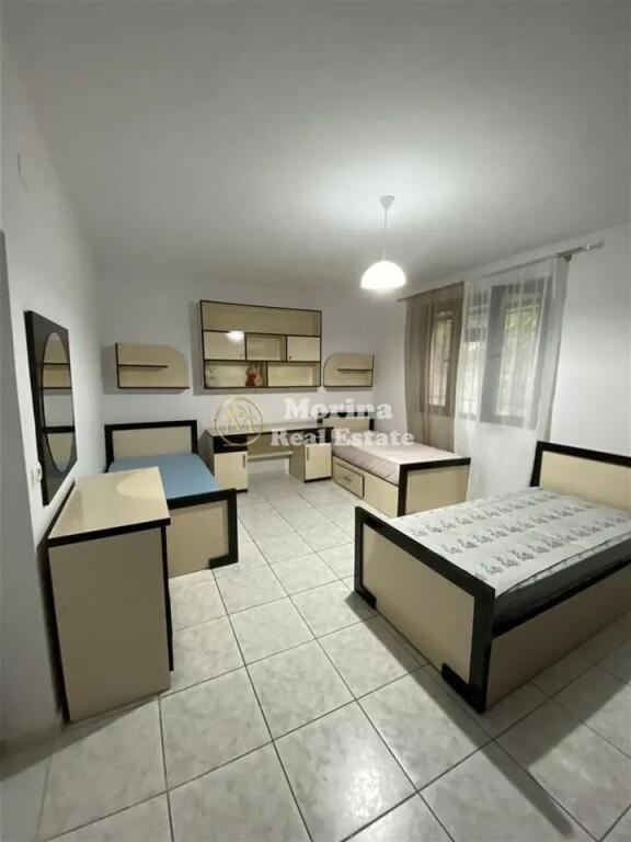 Qera, Hyrje Private 2+1,Kombinat, 400 euro/muaj