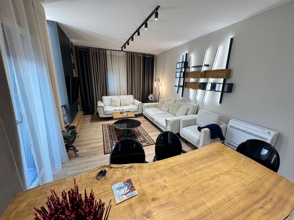 Apartament me qera 2+1+2 Kodra e Diellit